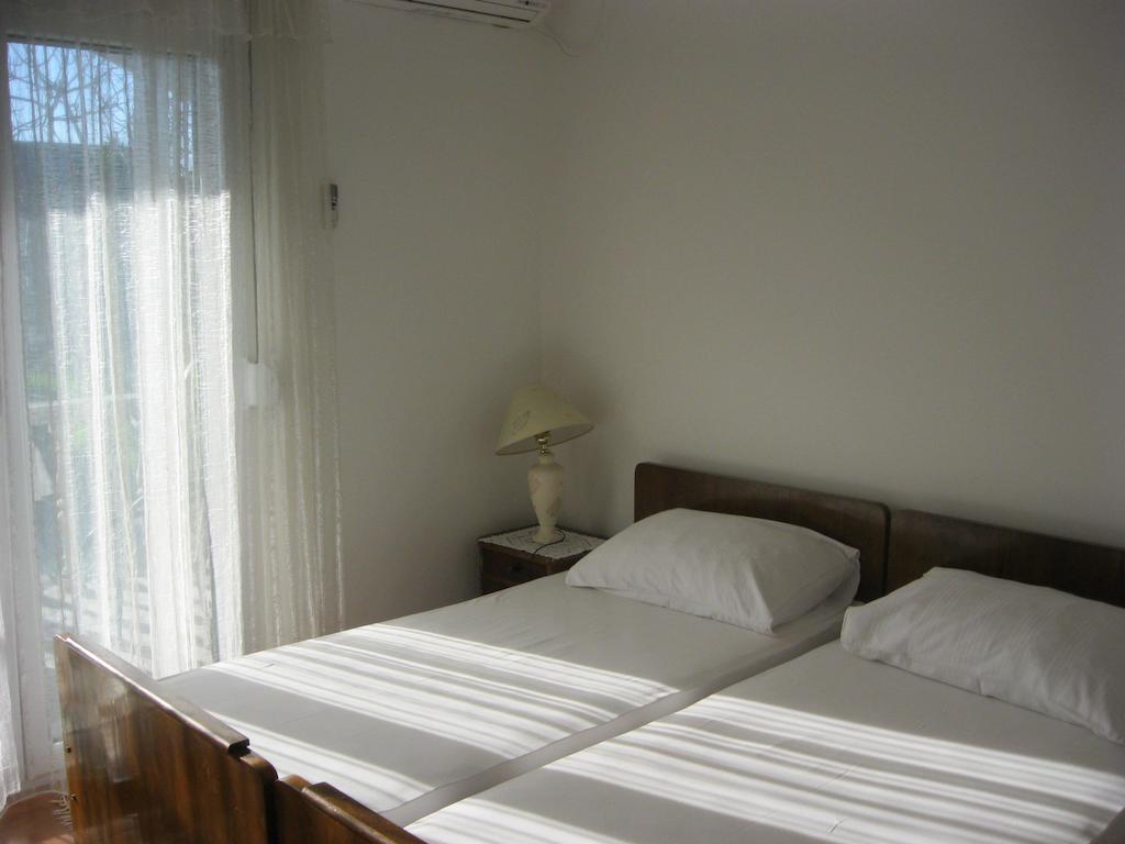 Apartments Miana Тиват Стая снимка